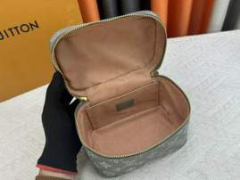Picture of Louis Vuitton Handbags _SKUfw153538619fw